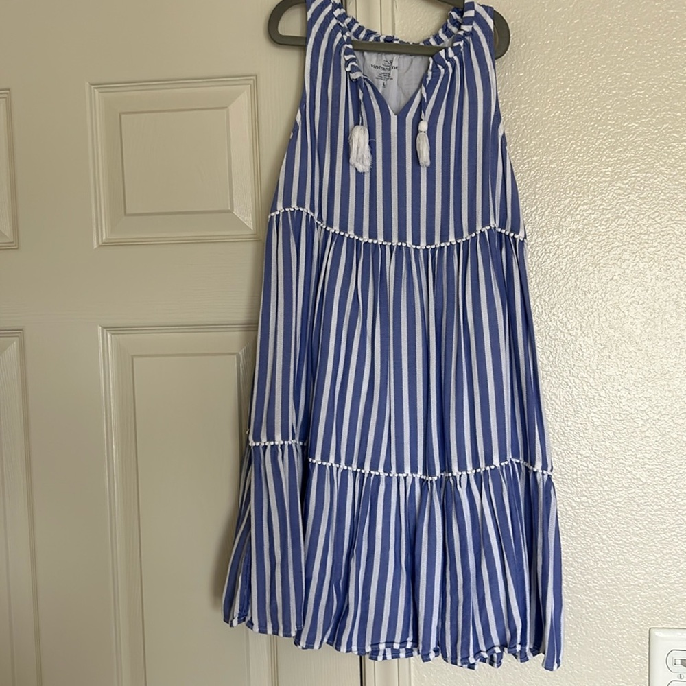 Vineyard Vines girls dress size L
